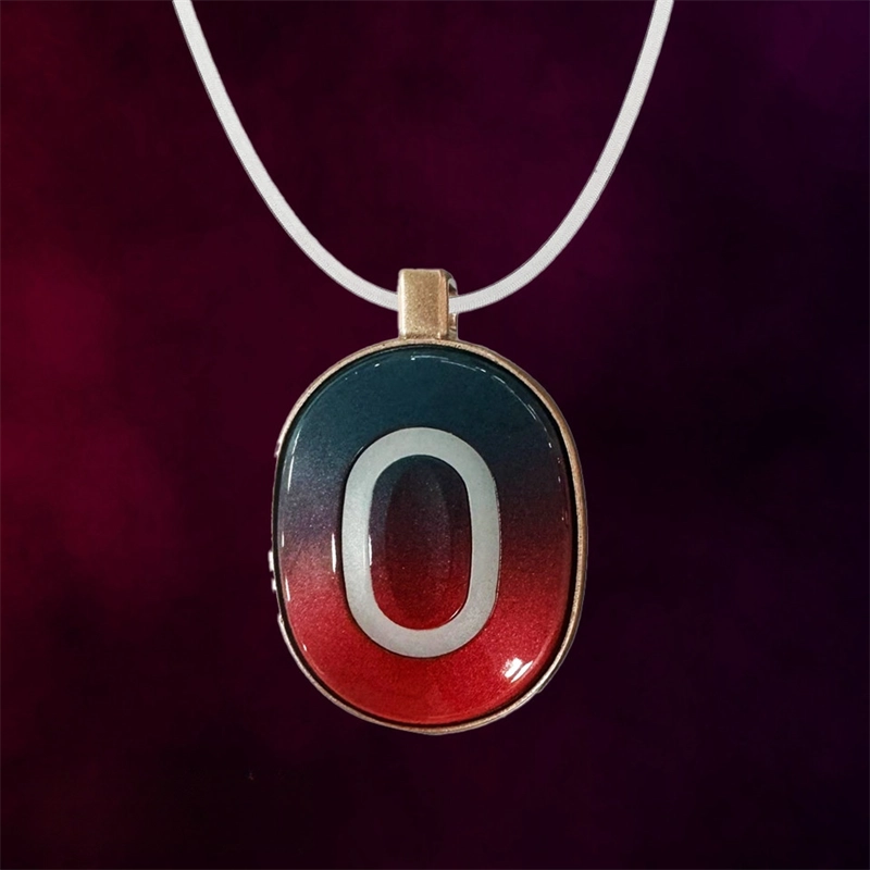 WM AI VINETALK PENDANT NECKLACE WM AI VINETALK PENDANT NECKLACE